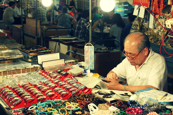 Hong Kong - Yau Ma Tei - Mercato notturno di Temple Street