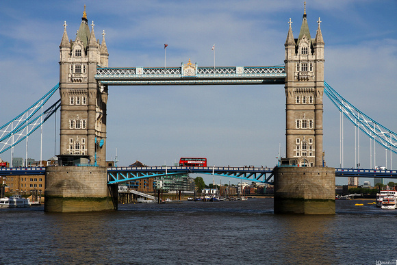 Tower bridge and London bus